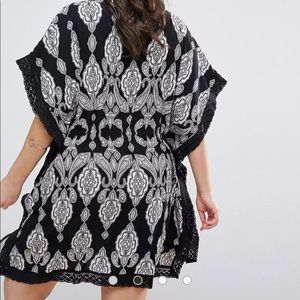 City chic Black and white Paisley dress